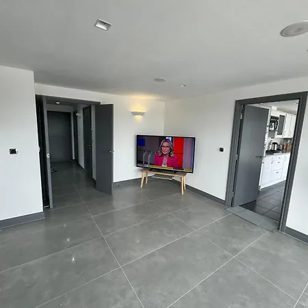 Long Letting - Luxurious 3 Bedroom Penthouse In City Centre - Parking Included! Chelmsford Exterior photo