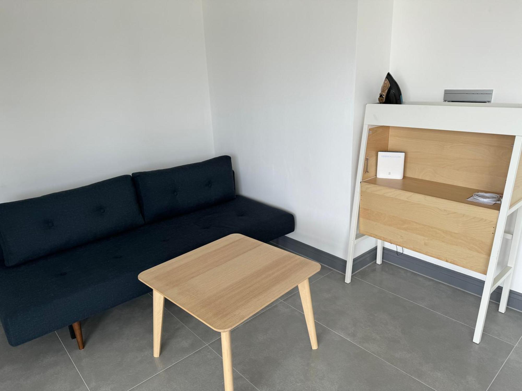 Long Letting - Luxurious 3 Bedroom Penthouse In Centre - Parking Included! Apartment